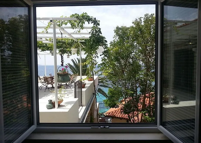 Mirjana - One Bedroom With Terrace And Side Sea View Taverna * מליני