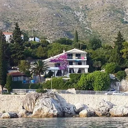 Apartment Mirjana - One Bedroom With Terrace And Side Sea View Taverna Mlini