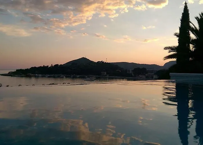 Mirjana - One Bedroom With Terrace And Side Sea View Taverna Apartament Mlini